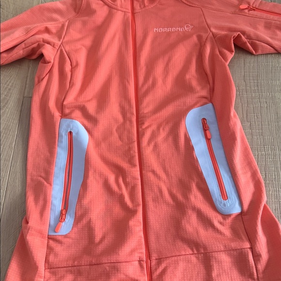 Women’s NORRONA FALKETIND POWER GRID HOOD - Picture 3 of 4